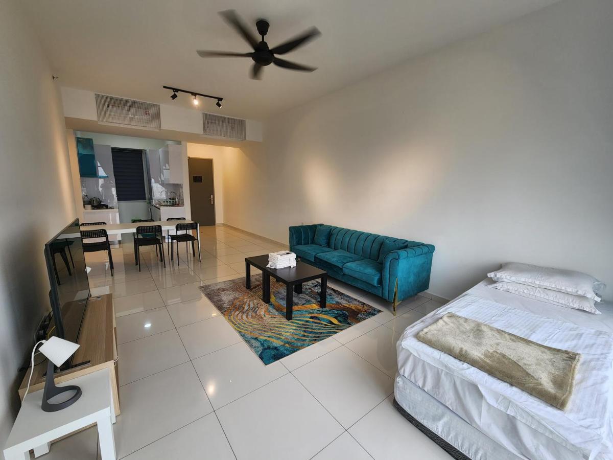 Beacon Executive Suite - Skypool Penang View George Town Bagian luar foto
