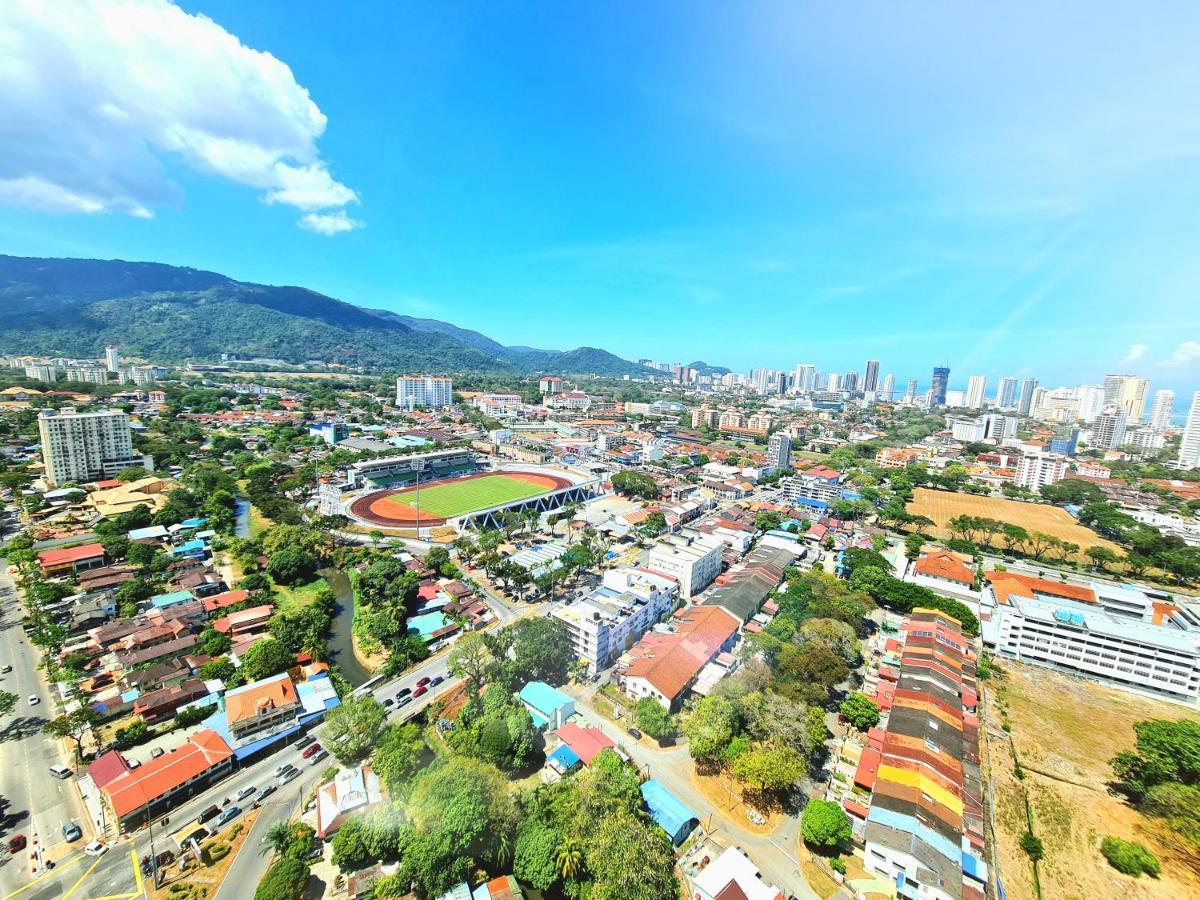 Beacon Executive Suite - Skypool Penang View George Town Bagian luar foto