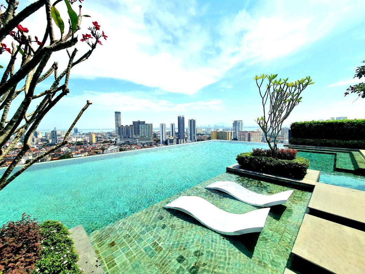 Beacon Executive Suite - Skypool Penang View George Town Bagian luar foto