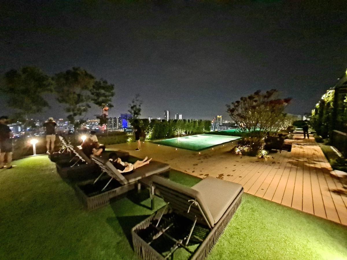 Beacon Executive Suite - Skypool Penang View George Town Bagian luar foto