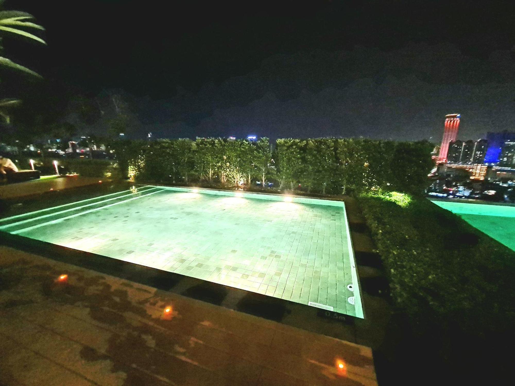 Beacon Executive Suite - Skypool Penang View George Town Bagian luar foto